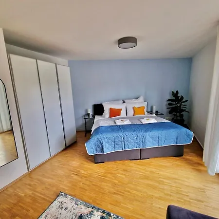 Apartment Doppelwohnung Fuer 4-8 Personen Im Herzen Hannovers
