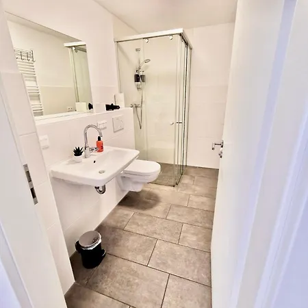 Doppelwohnung Fuer 4-8 Personen Im Herzen Hannovers Apartment Hannover