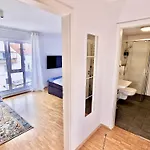 Appartement Doppelwohnung Fuer 4-8 Personen Im Herzen Hannovers
